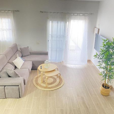 Homeforguest Two Bedroom Apartment With Pool And Terrace Caleta De Fuste Esterno foto