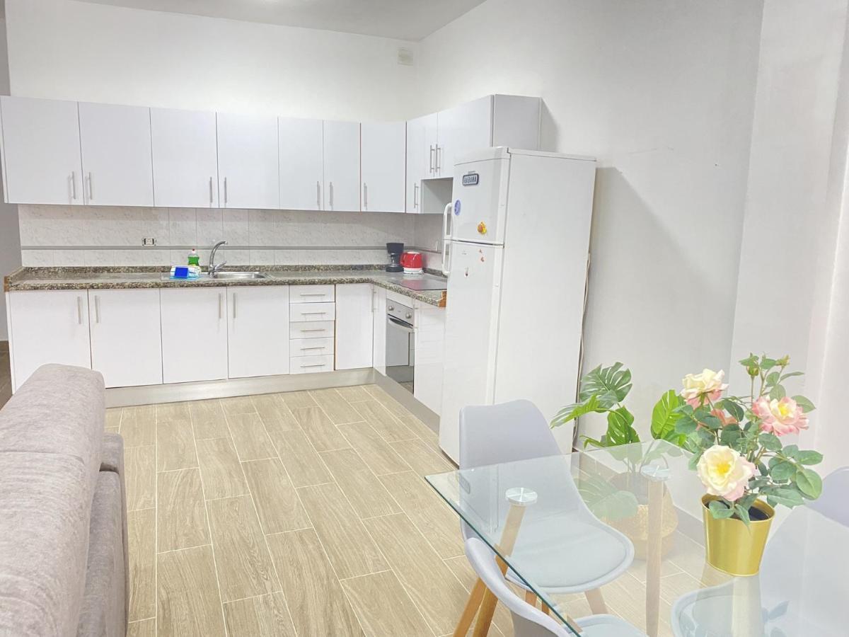Homeforguest Two Bedroom Apartment With Pool And Terrace Caleta De Fuste Esterno foto